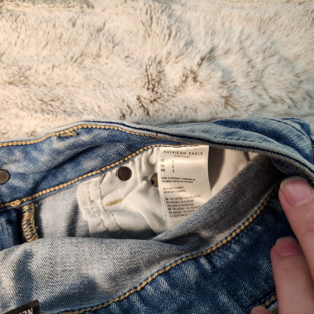 American Eagle women's midi denim shorts size 2 - Picture 5 of 5